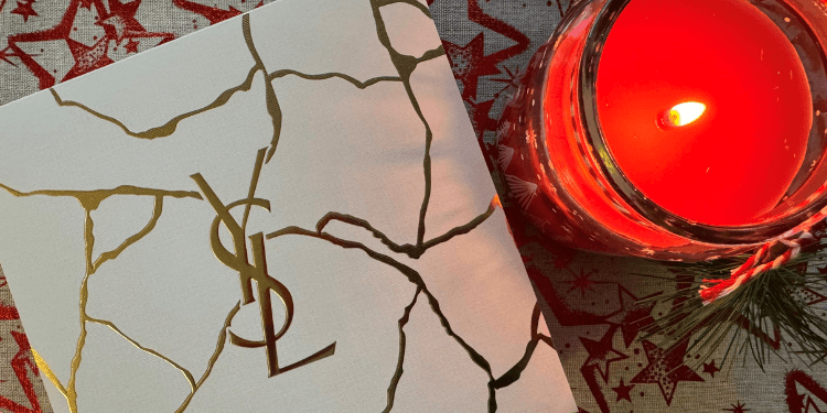 Coffret cadeau de Yves Saint Laurent comme cadeau de dernière minute pour Noël