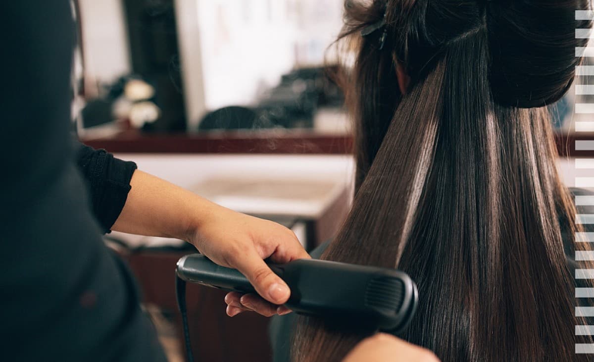 Cheveux lisses : les différentes méthodes