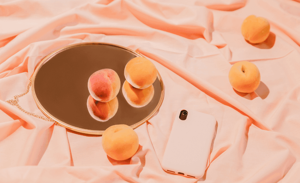 Peach Fuzz Trendfarbe mit @markobeauty und @mrs.saarrahh