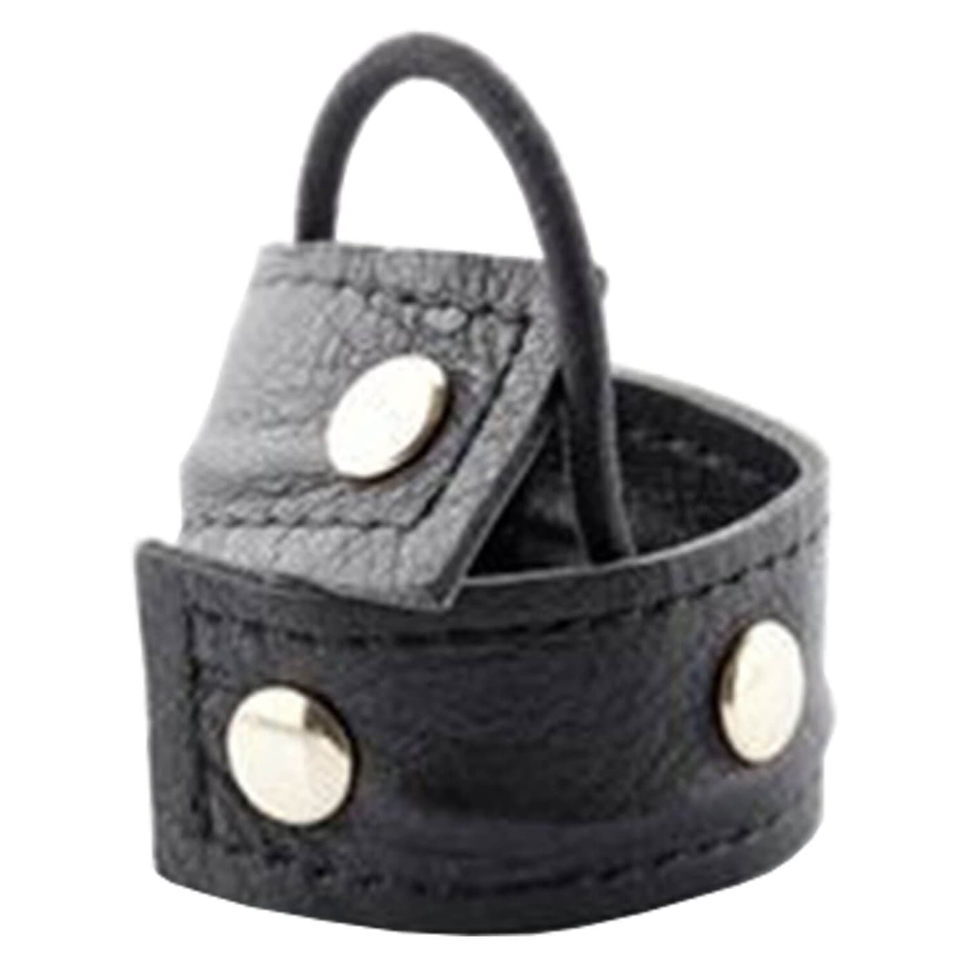 Corinne World - Leather Band Short Bendable Black
