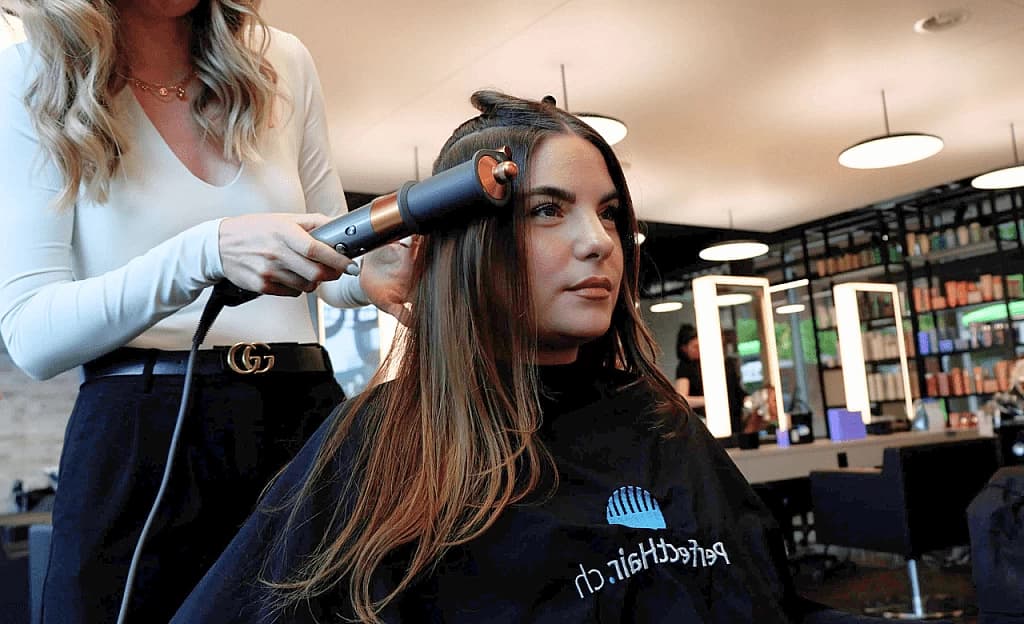 Glattes Haar ohne Flyaways