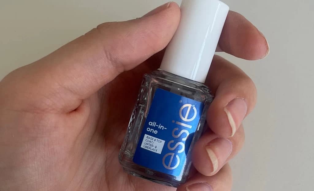 Base de maquillage tout-en-un d'essie